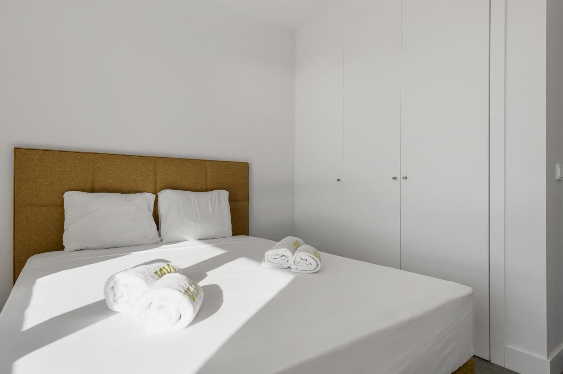 Vivi Homes - Elies House Pool, Gym, Spa & Sea View El Faro Luaran gambar
